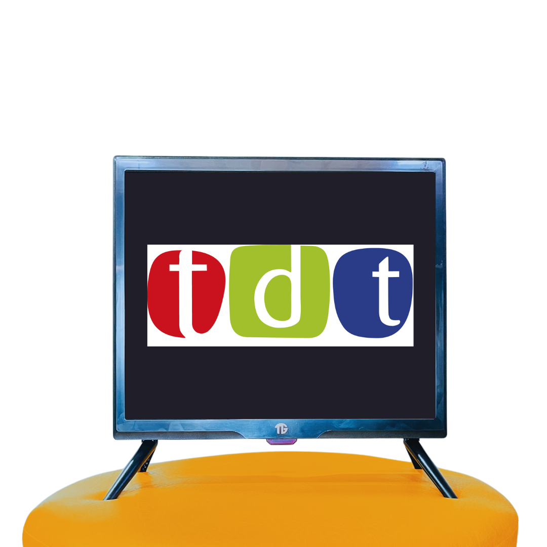 TELEVISOR PORTATIL DE 19" + GRATIS PARLANTE BLUETTOOTH