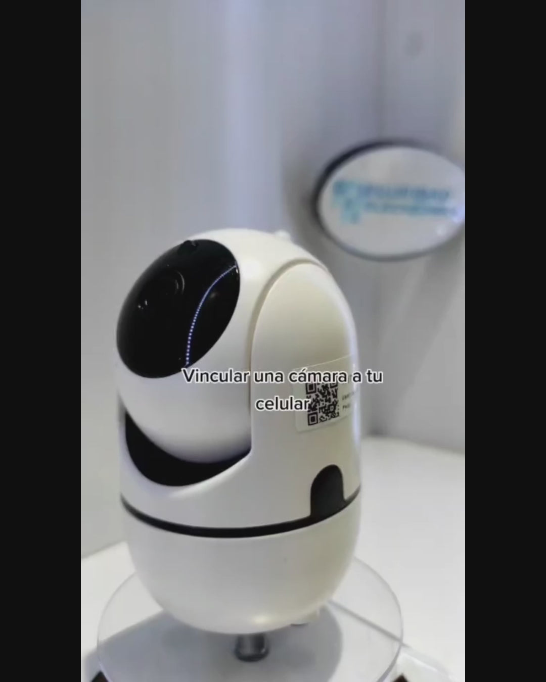CÁMARA ROBÓTICA WIFI INTELIGENTE + OBSEQUIO MICRO SD 4GB